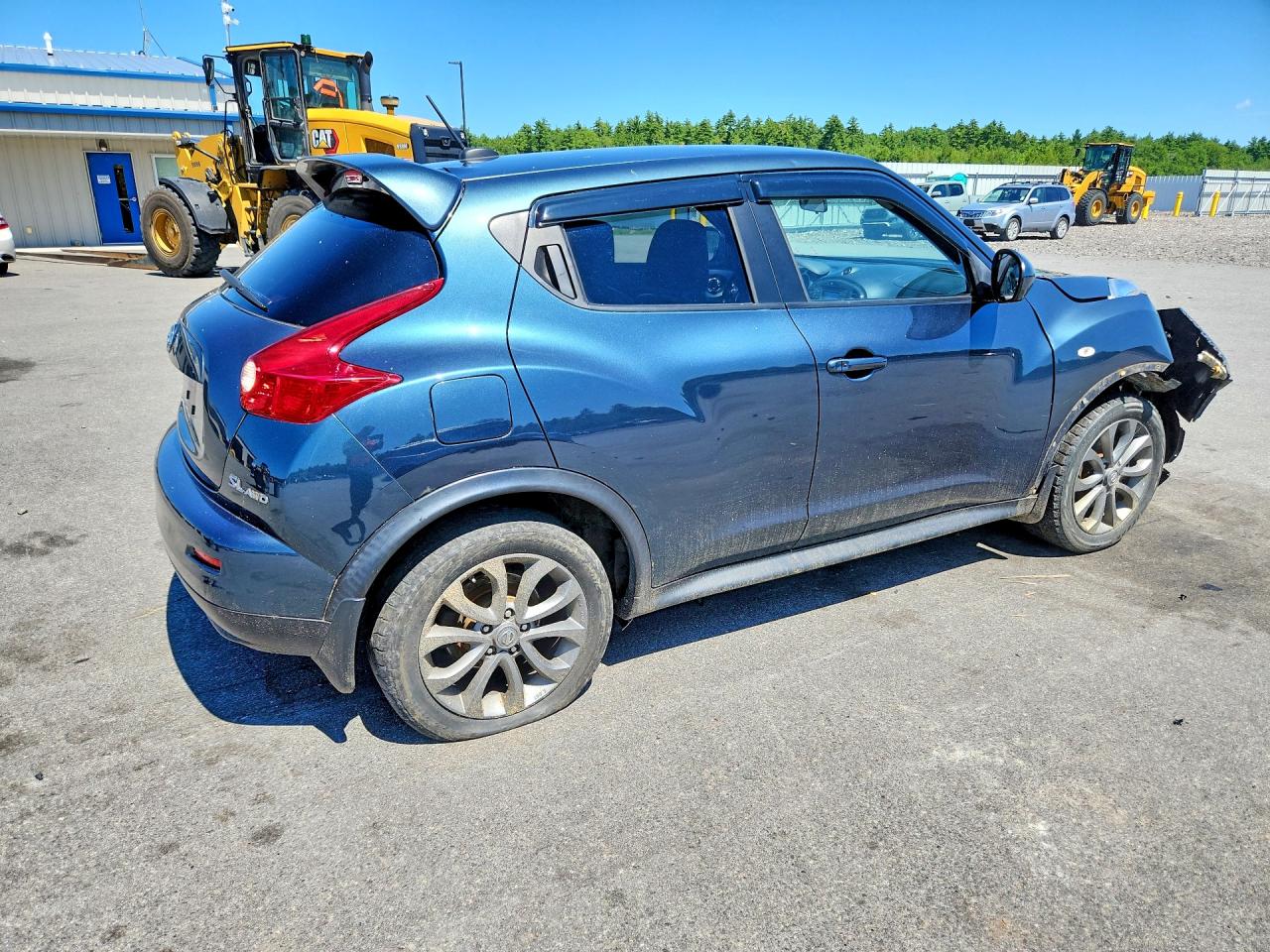 JN8AF5MV6BT013914 · 2011 NISSAN JUKE · 3/12