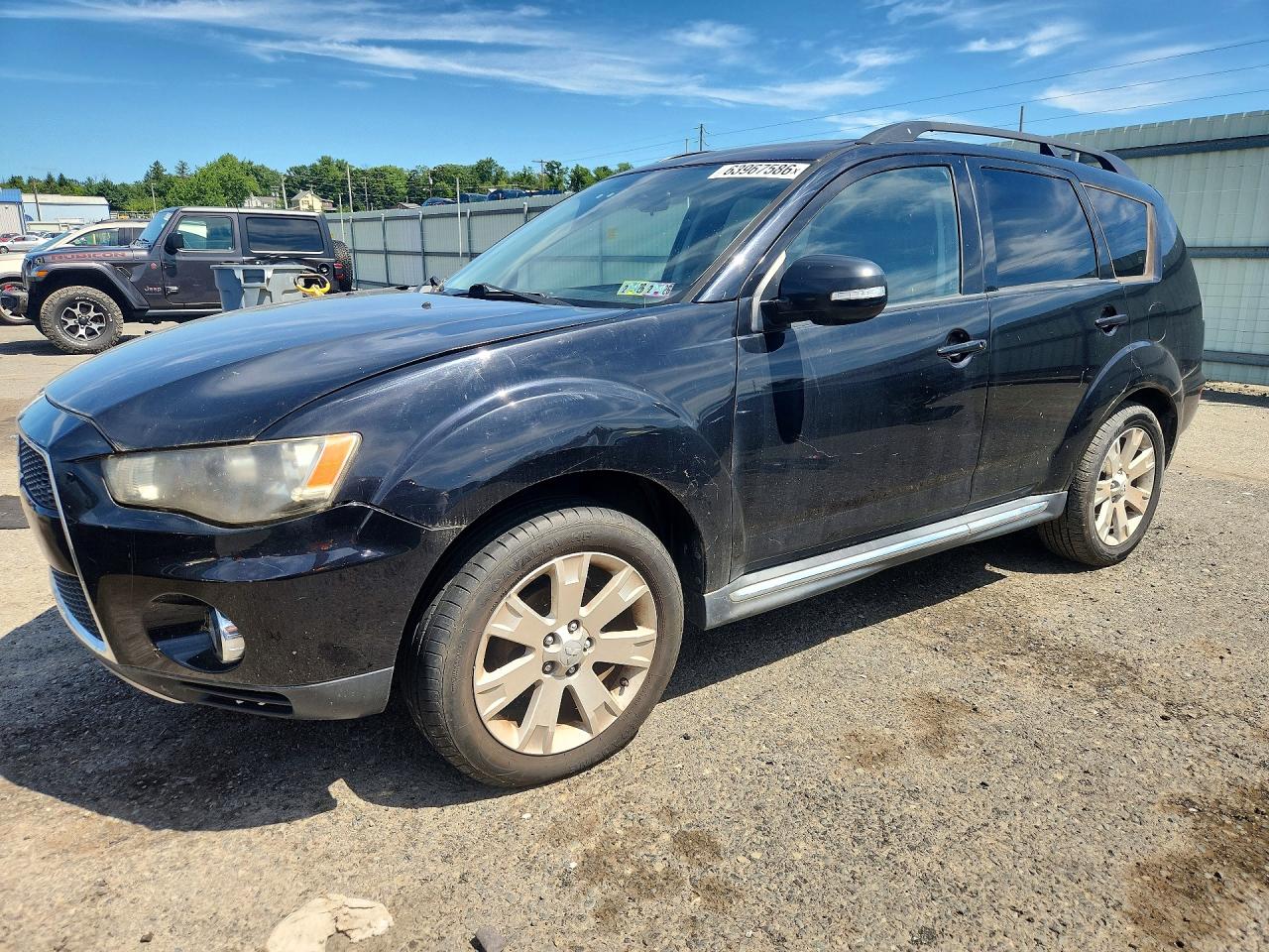JA4JT3AWXBU007463 · 2011 MITSUBISHI OUTLANDER