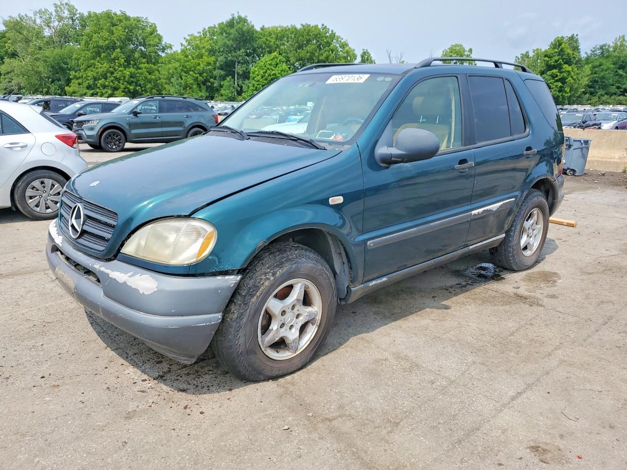 4JGAB54E1WA049854 · 1998 MERCEDES-BENZ M-CLASS