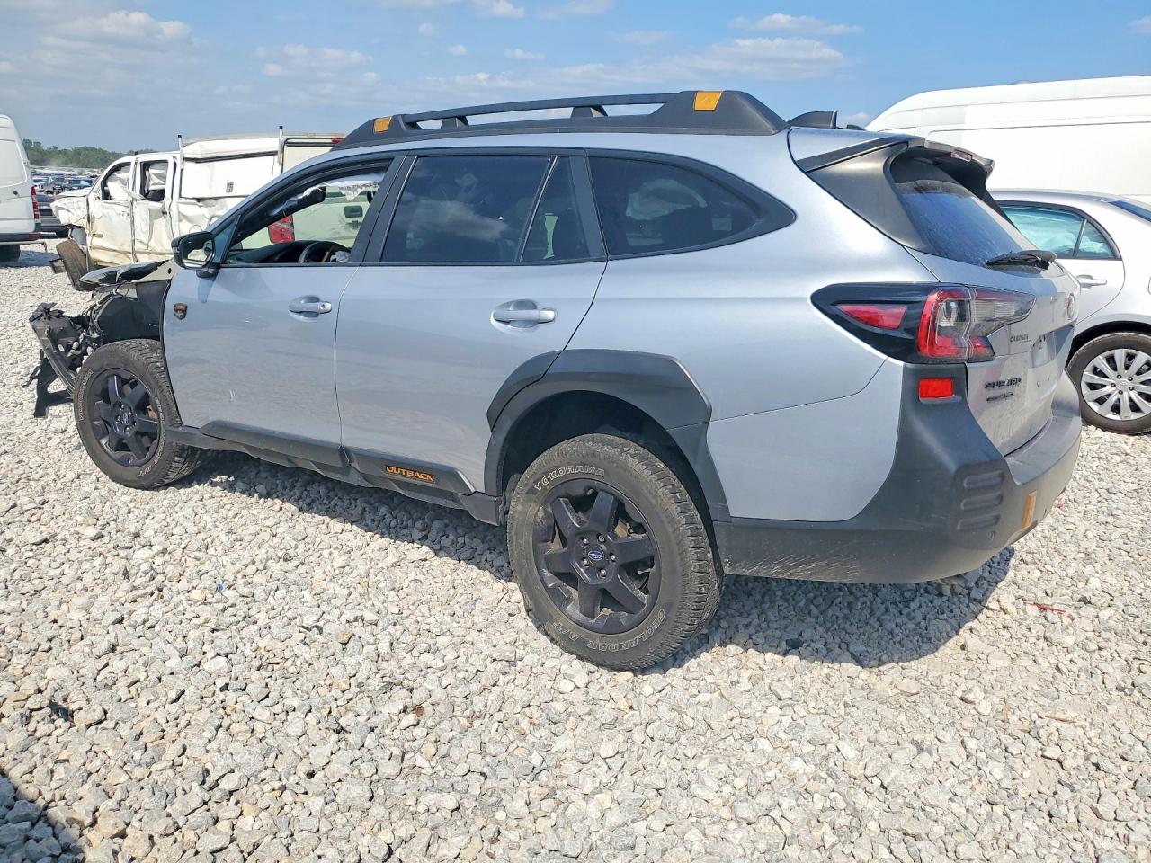 4S4BTGUD7P3126060 · 2023 SUBARU OUTBACK · 2/12
