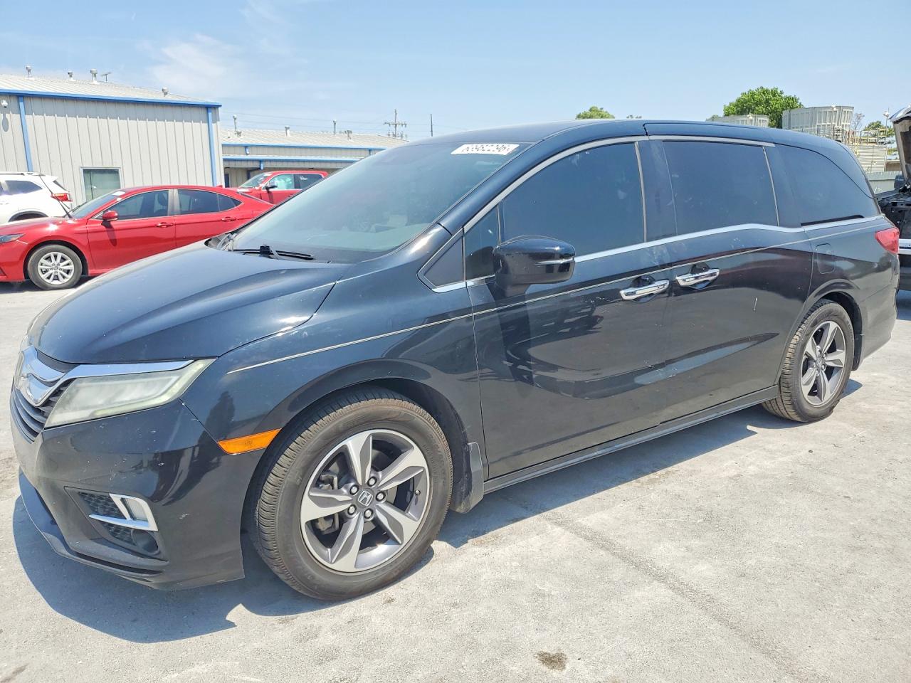 5FNRL6H83JB021682 · 2018 HONDA ODYSSEY