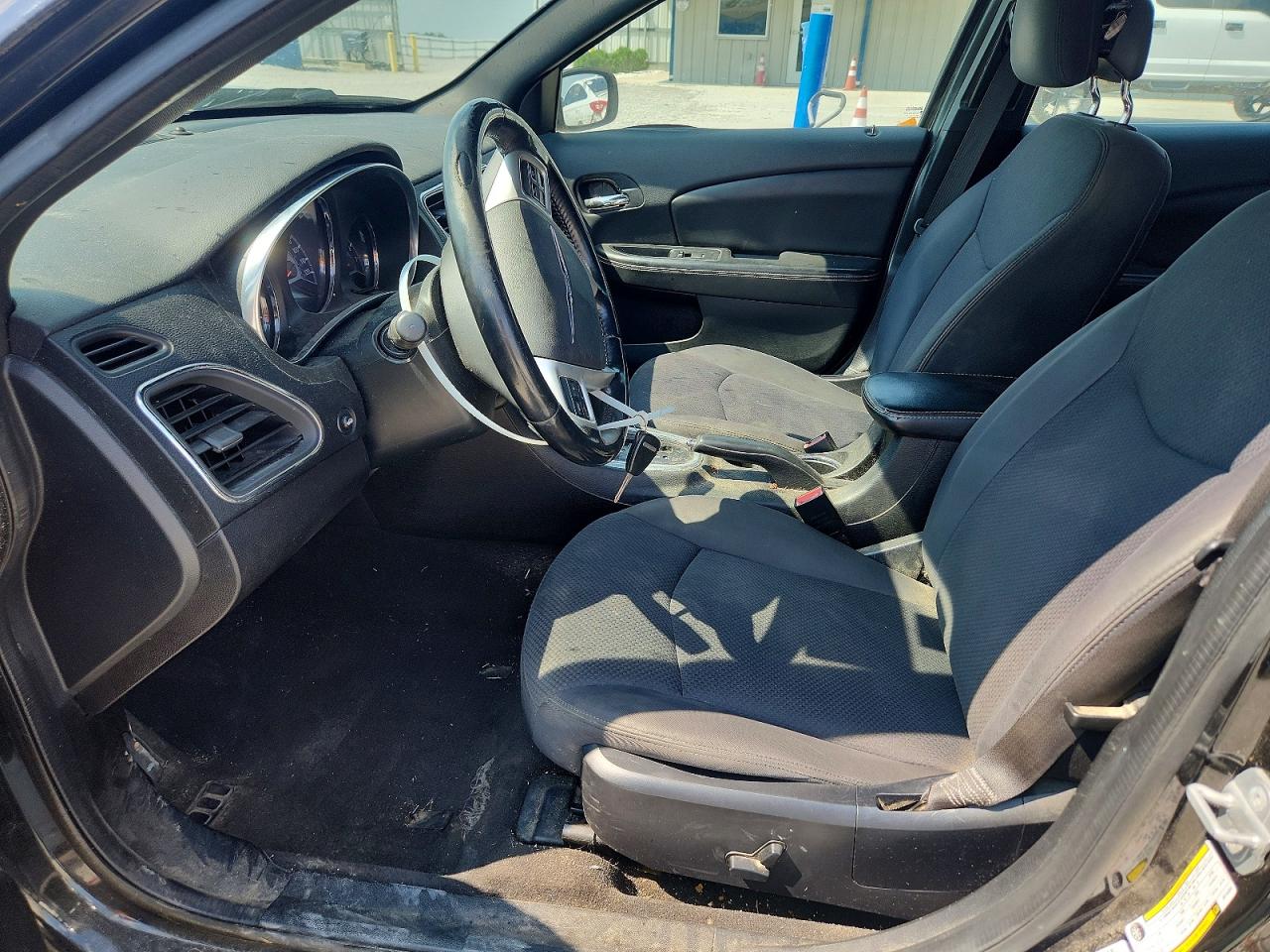 1C3CCBBB0DN764958 · 2013 CHRYSLER 200 · 7/12