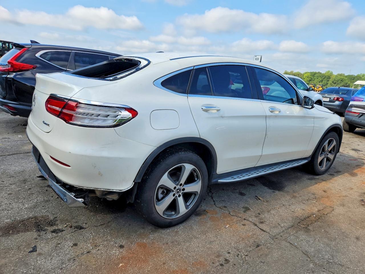 WDC0J4KB4HF212728 · 2017 MERCEDES-BENZ GLC COUPE · 3/12