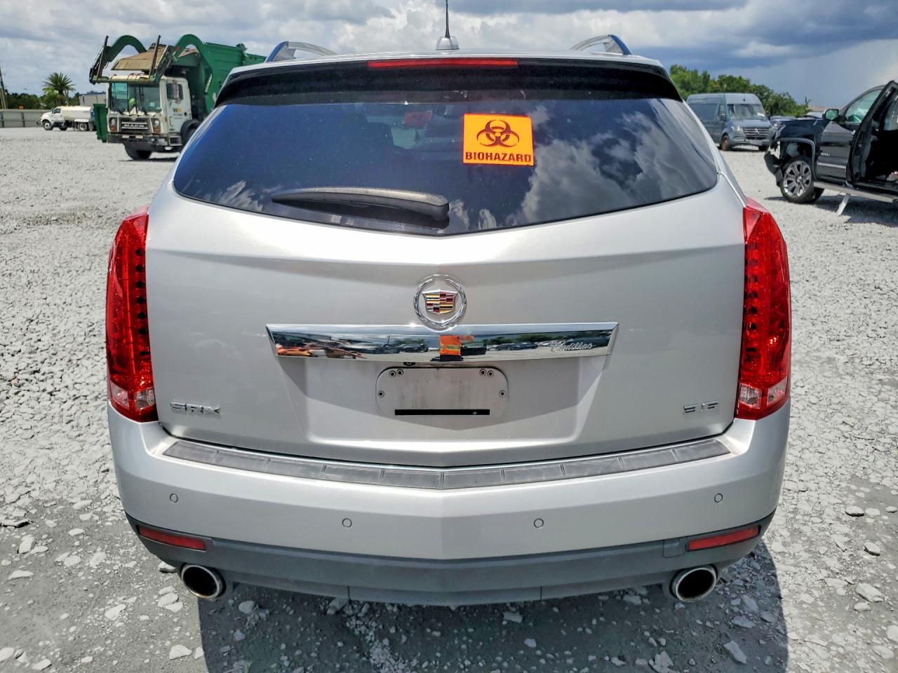 3GYFNBE3XFS515657 · 2015 CADILLAC SRX · 6/14