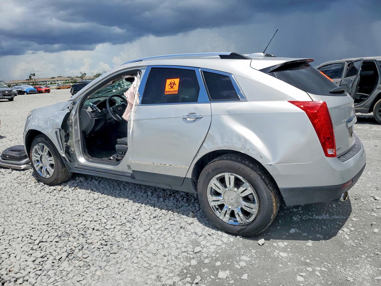 3GYFNBE3XFS515657 · 2015 CADILLAC SRX · 2/14