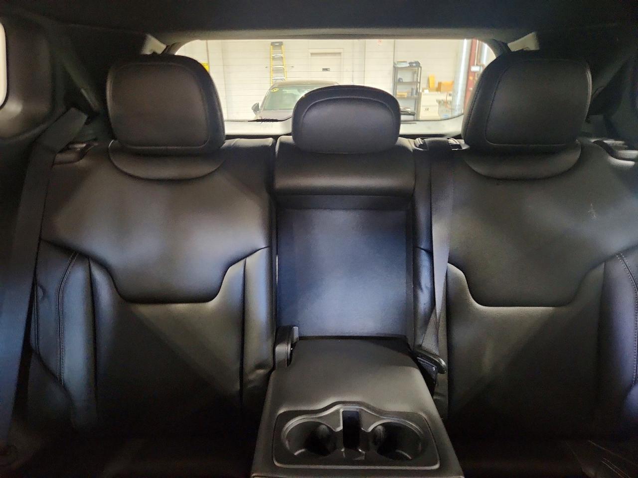 3C4NJDCN0ST565128 · 2025 JEEP COMPASS · 10/13