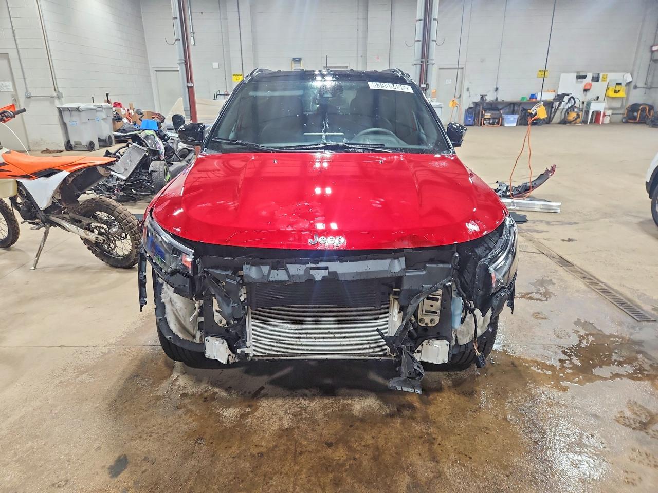 3C4NJDCN0ST565128 · 2025 JEEP COMPASS · 5/13