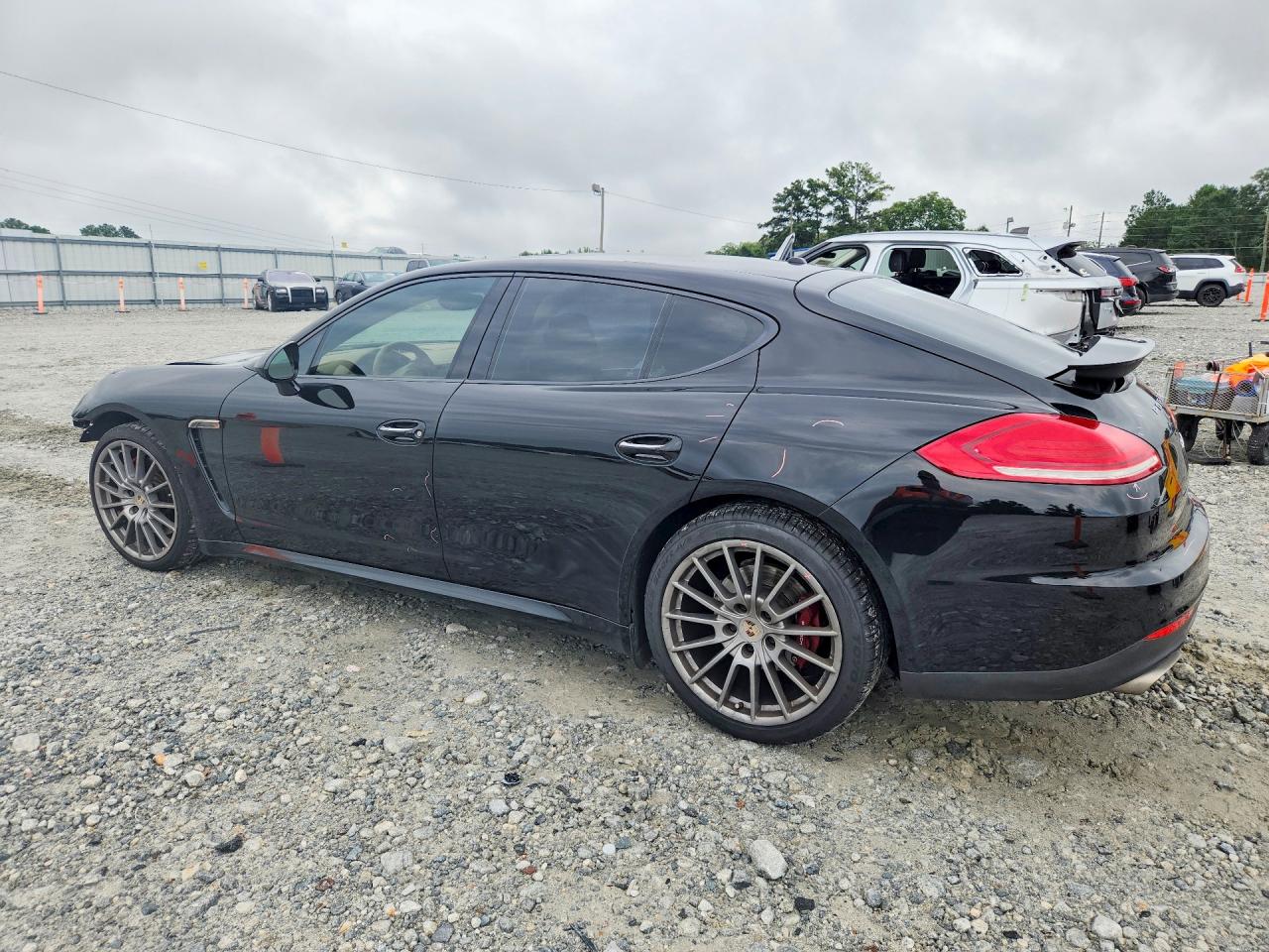 WP0AA2A70EL010168 · 2014 PORSCHE PANAMERA · 2/12