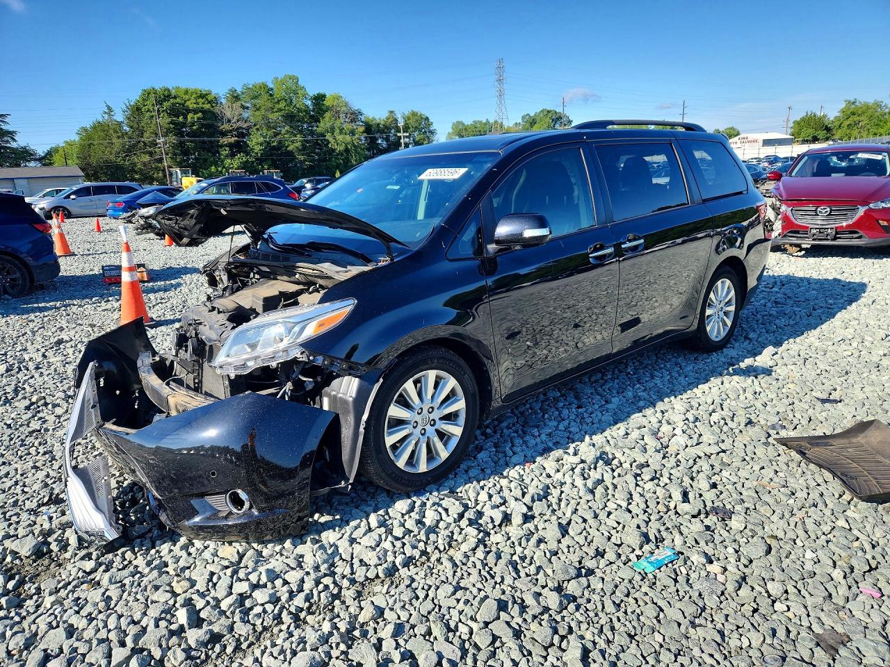 5TDYK3DC7FS664448 · 2015 TOYOTA SIENNA
