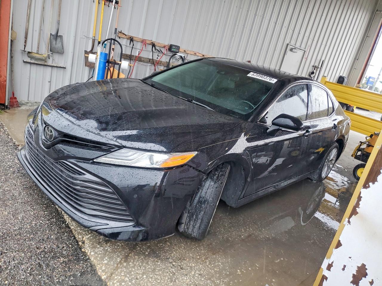 4T1B11HK5JU112607 · 2018 TOYOTA CAMRY