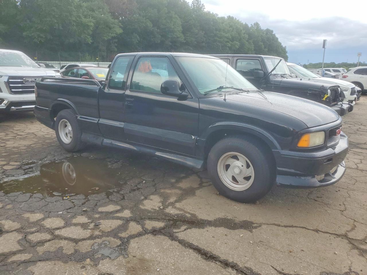 1GTCS19W4T8503945 · 1996 GMC SONOMA · 4/12