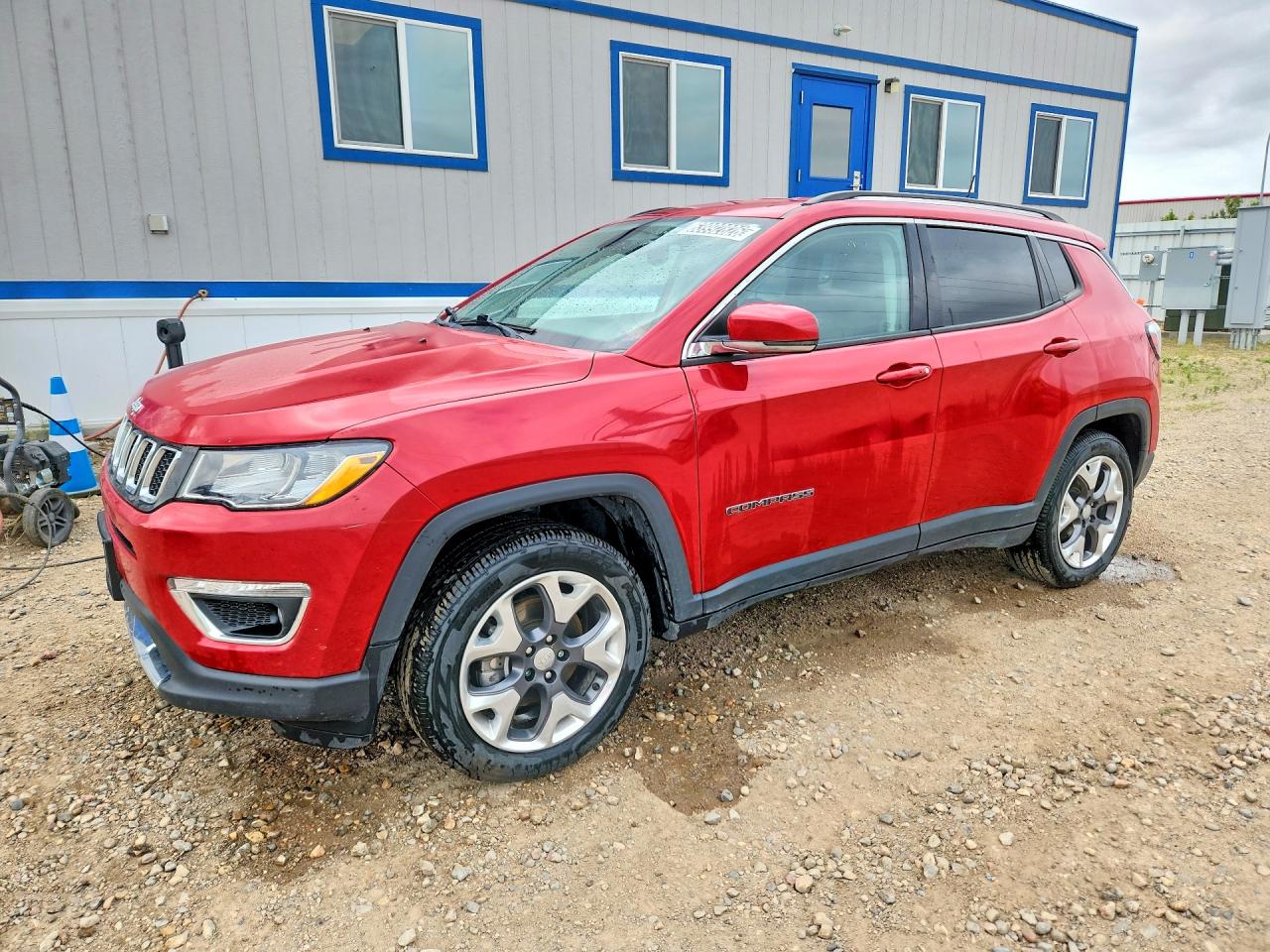 3C4NJCCB4KT819407 · 2019 JEEP COMPASS