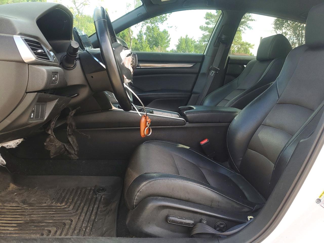 1HGCV2E36JA049214 · 2018 HONDA ACCORD · 7/13