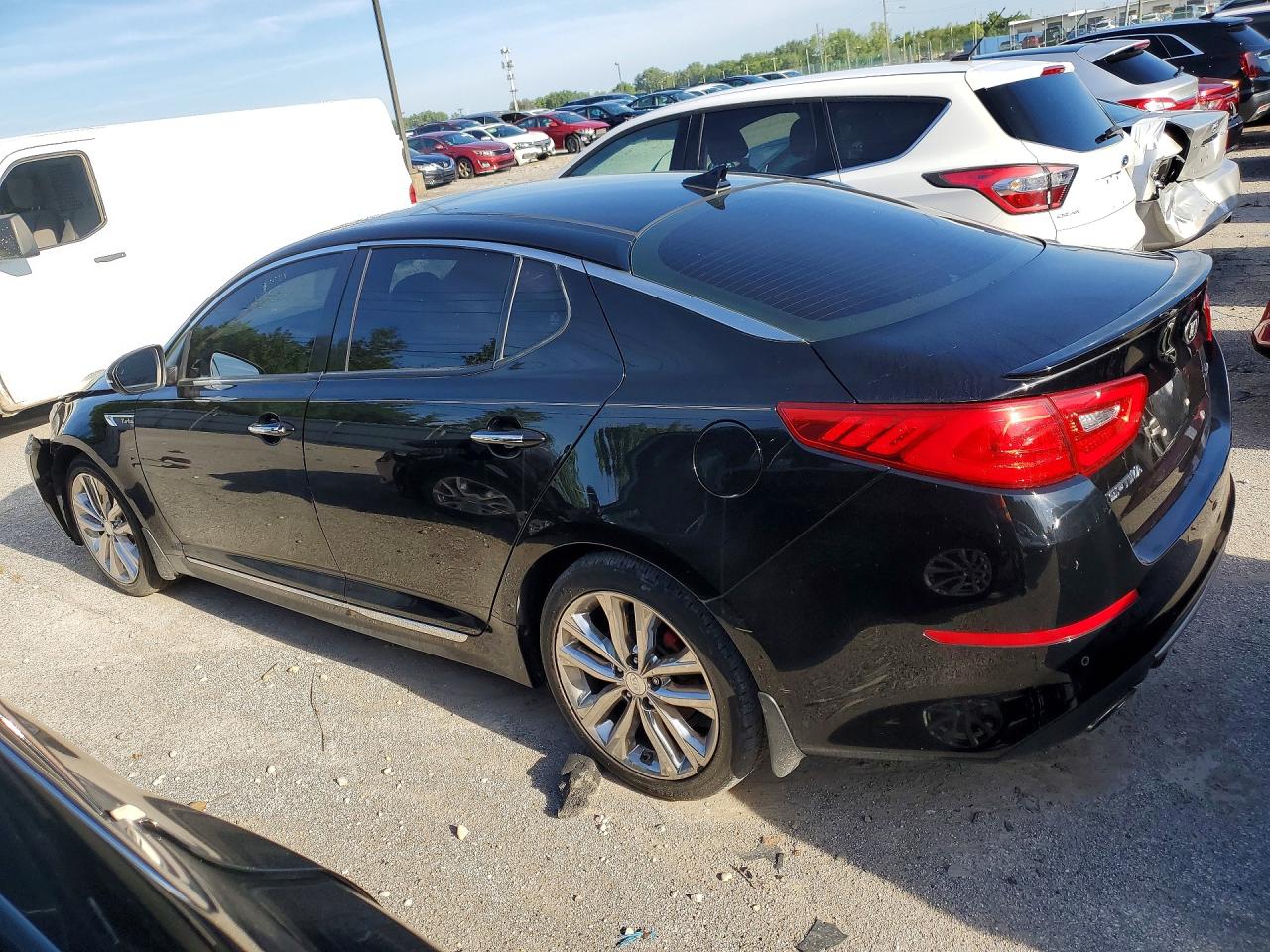 5XXGR4A69FG429336 · 2015 KIA OPTIMA · 2/12
