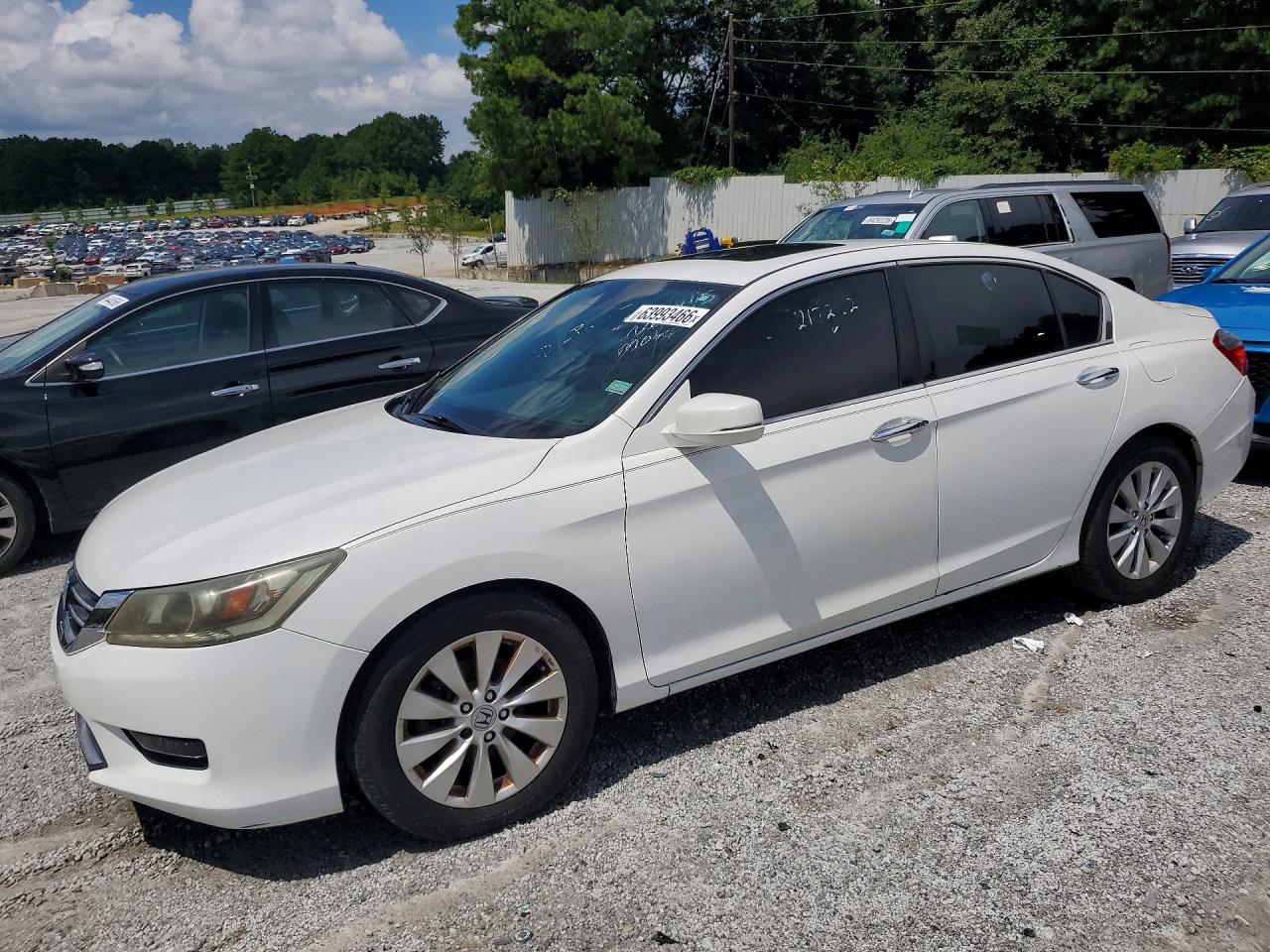 1HGCR3F83FA026338 · 2015 HONDA ACCORD