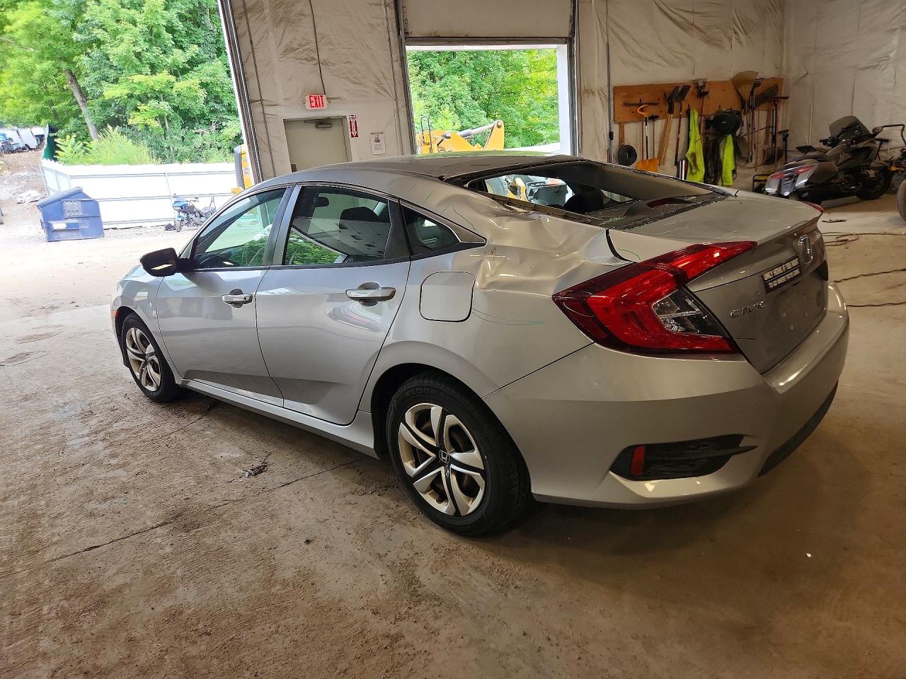 19XFC2F5XHE212603 · 2017 HONDA CIVIC · 2/12