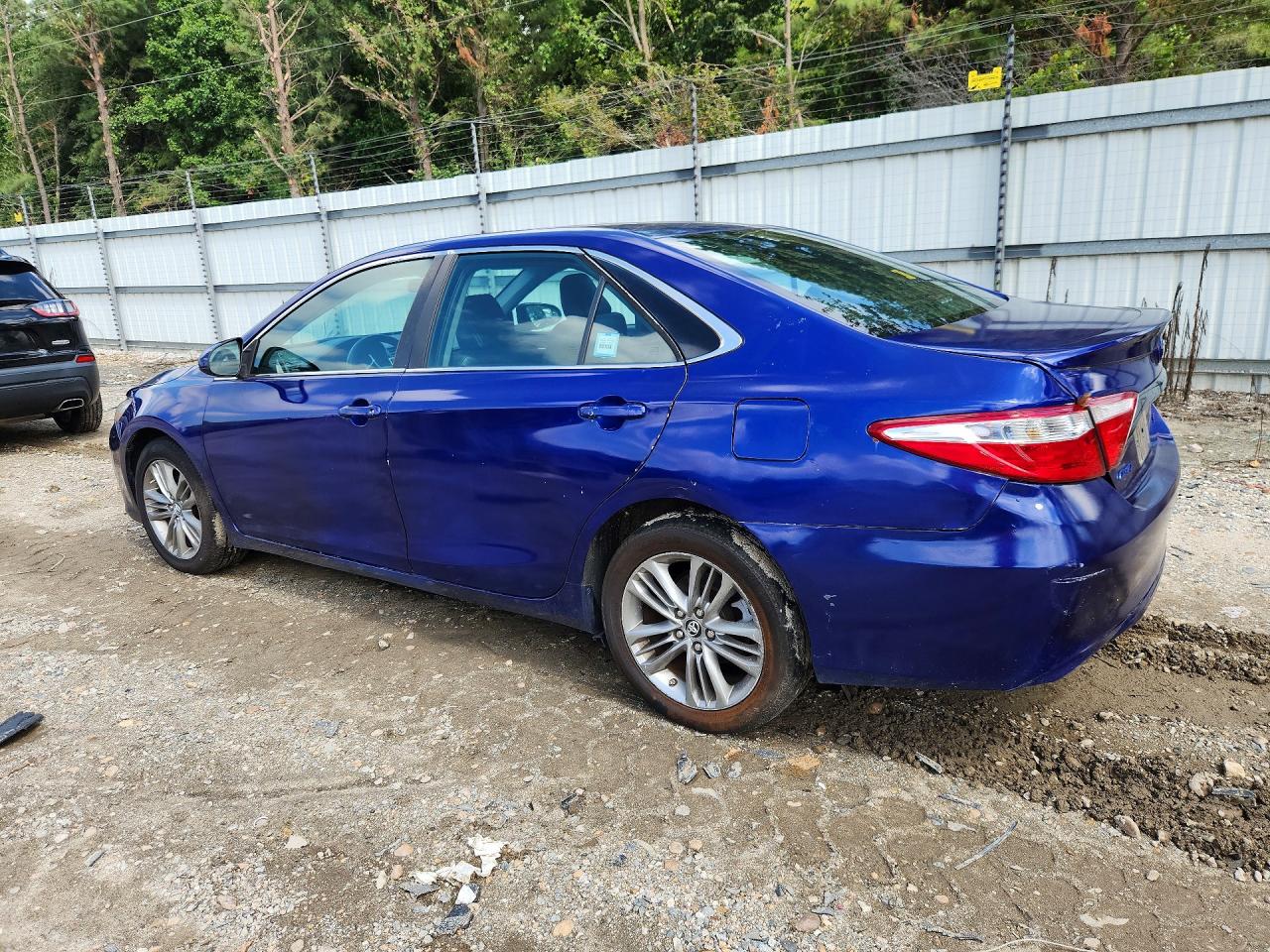 4T1BF1FK7GU575863 · 2016 TOYOTA CAMRY · 2/12