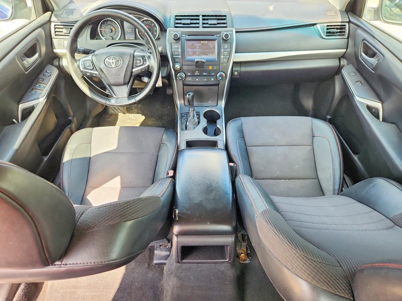 4T1BF1FK7GU575863 · 2016 TOYOTA CAMRY · 8/12
