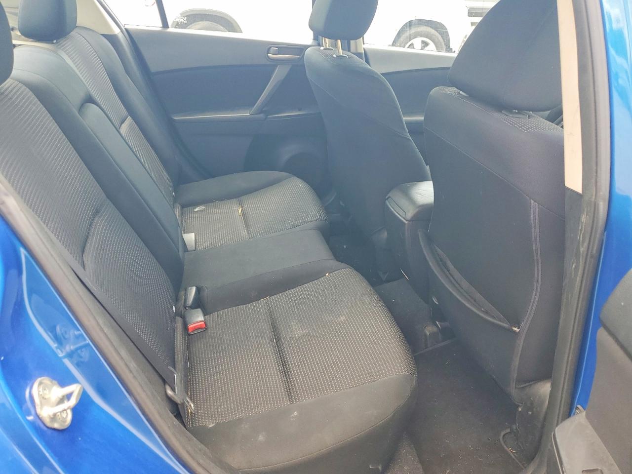 JM1BL1V78C1657476 · 2012 MAZDA 3 · 10/12