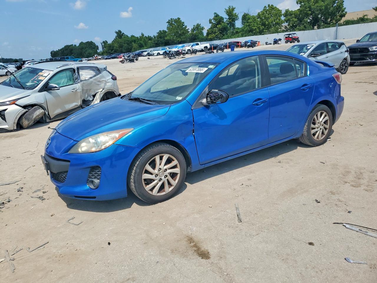 JM1BL1V78C1657476 · 2012 MAZDA 3