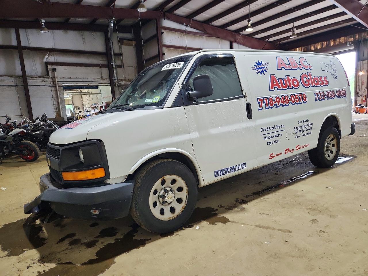 1GCSGAFX0E1130876 · 2014 CHEVROLET EXPRESS G1500