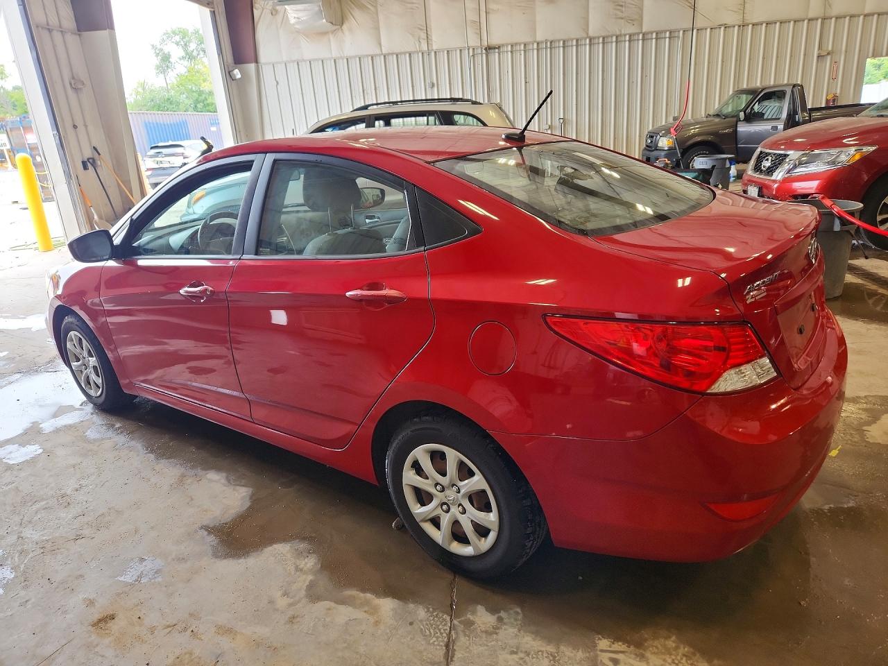 KMHCT4AE9CU235527 · 2012 HYUNDAI ACCENT · 2/12