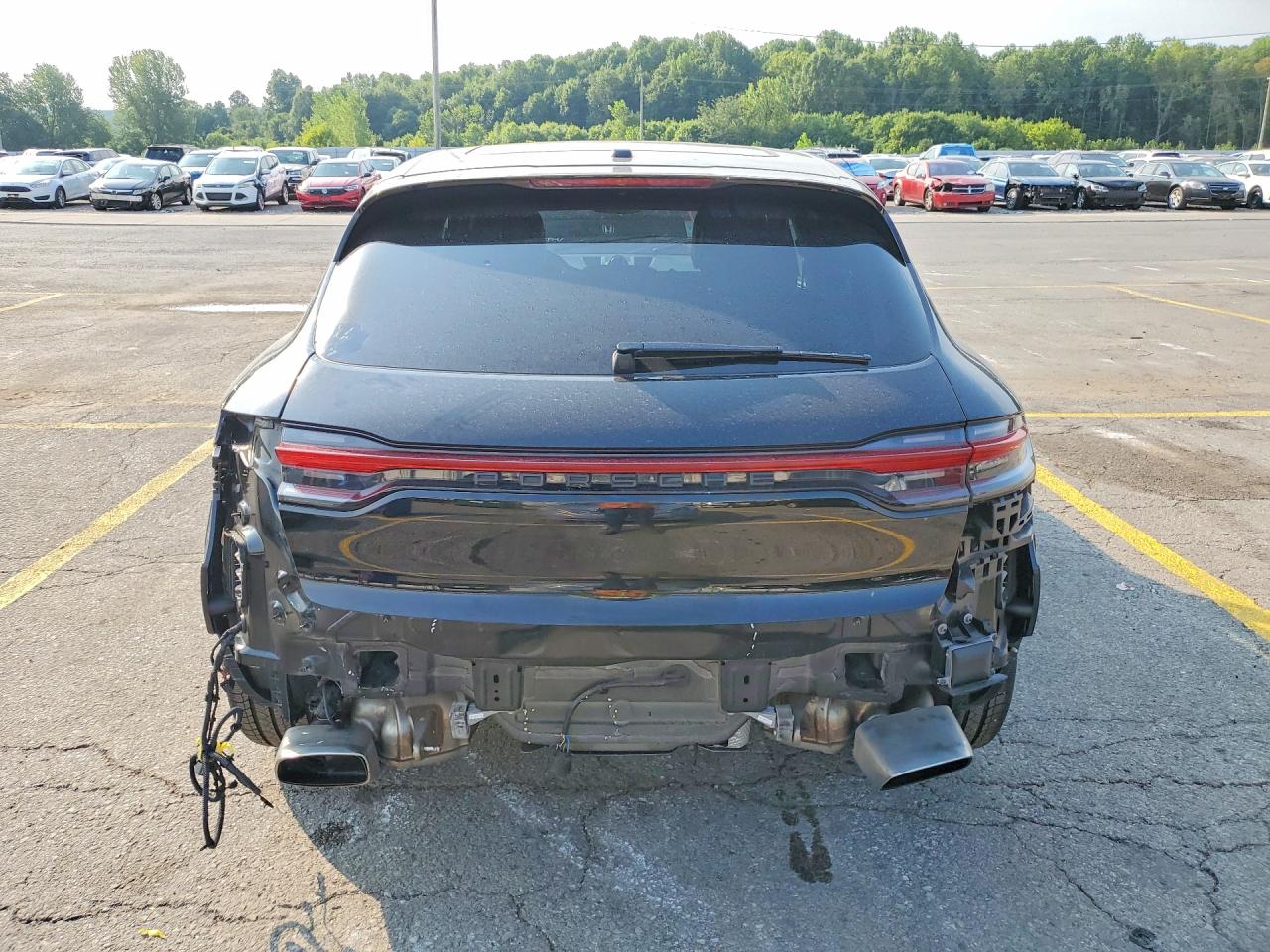 WP1AA2A59LLB15169 · 2020 PORSCHE MACAN · 6/14