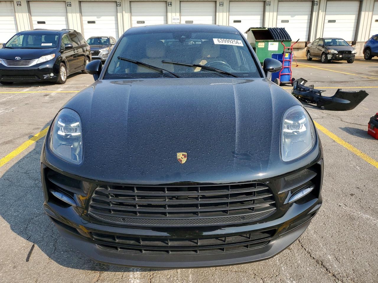 WP1AA2A59LLB15169 · 2020 PORSCHE MACAN · 5/14