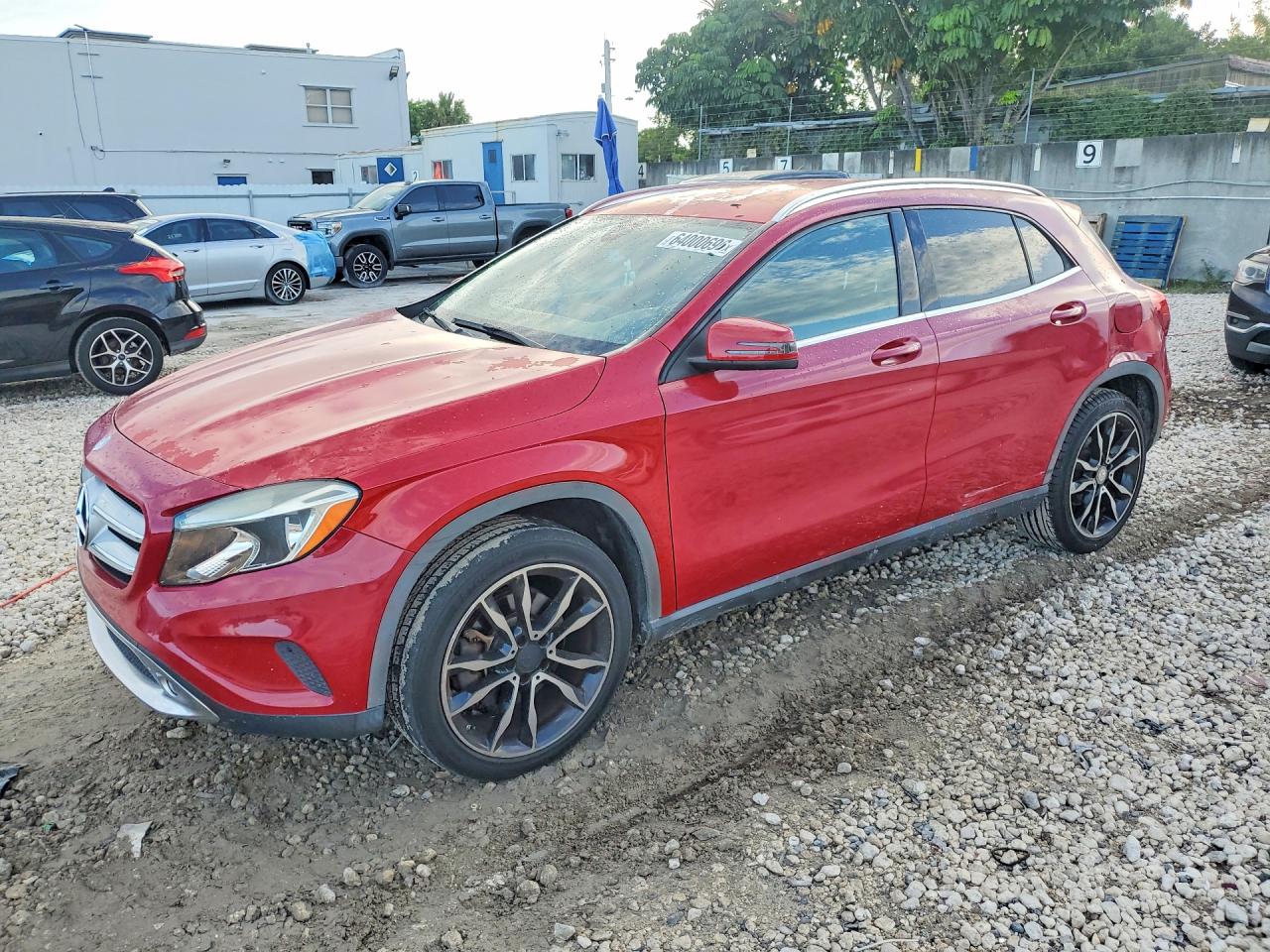 WDCTG4GB2FJ065873 · 2015 MERCEDES-BENZ GLA