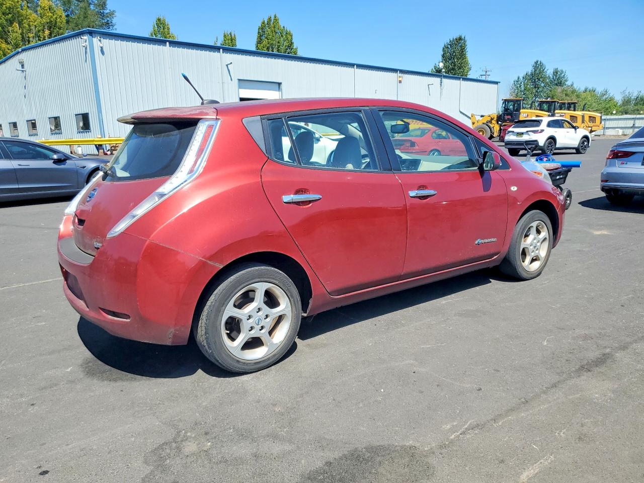 JN1AZ0CPXBT002328 · 2011 NISSAN LEAF · 3/12