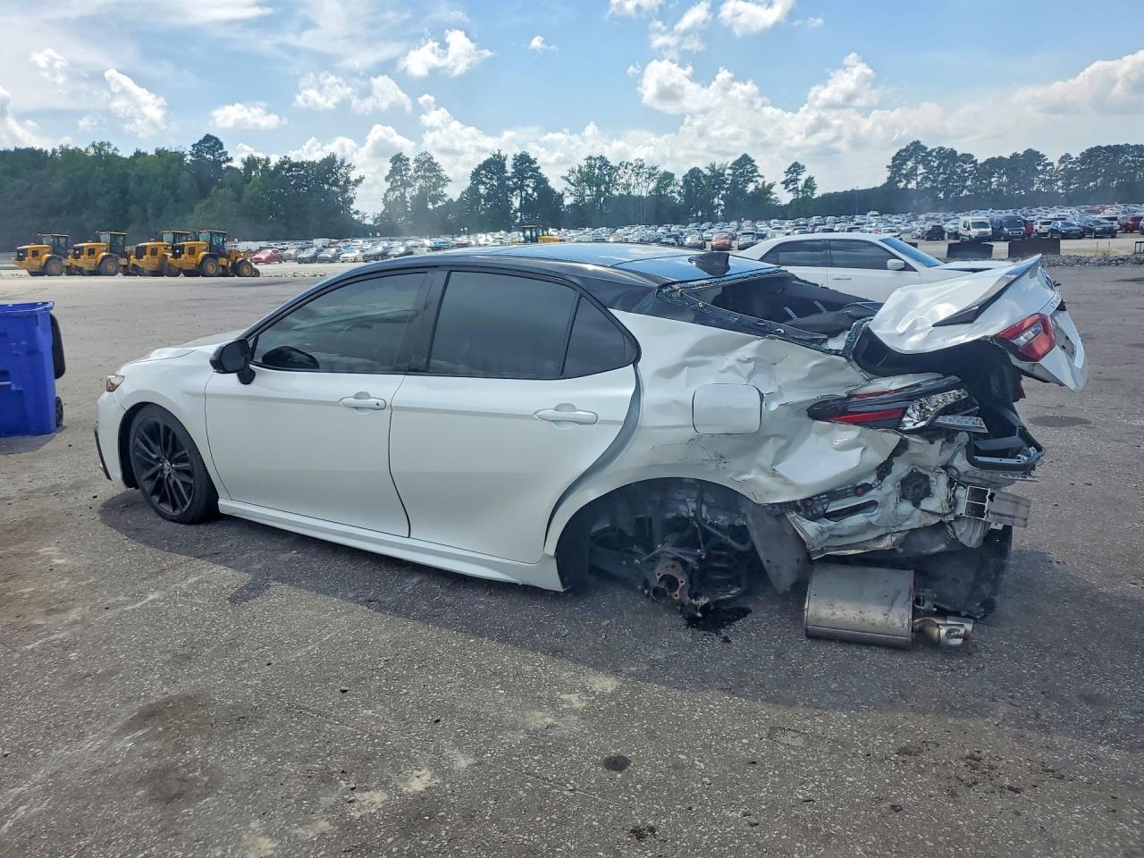 4T1K61AK4PU082634 · 2023 TOYOTA CAMRY · 2/12