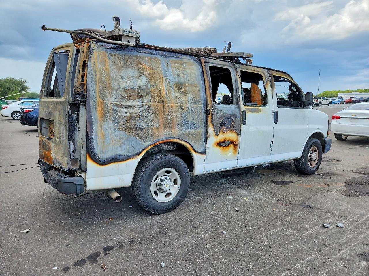 1GCWGFCA3D1904101 · 2013 CHEVROLET EXPRESS G2500 · 3/12