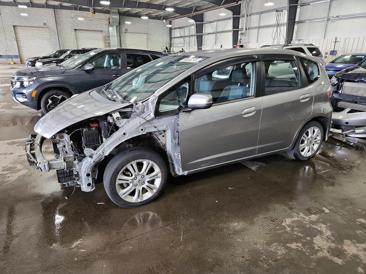 JHMGE8H42AC003972 · 2010 HONDA FIT
