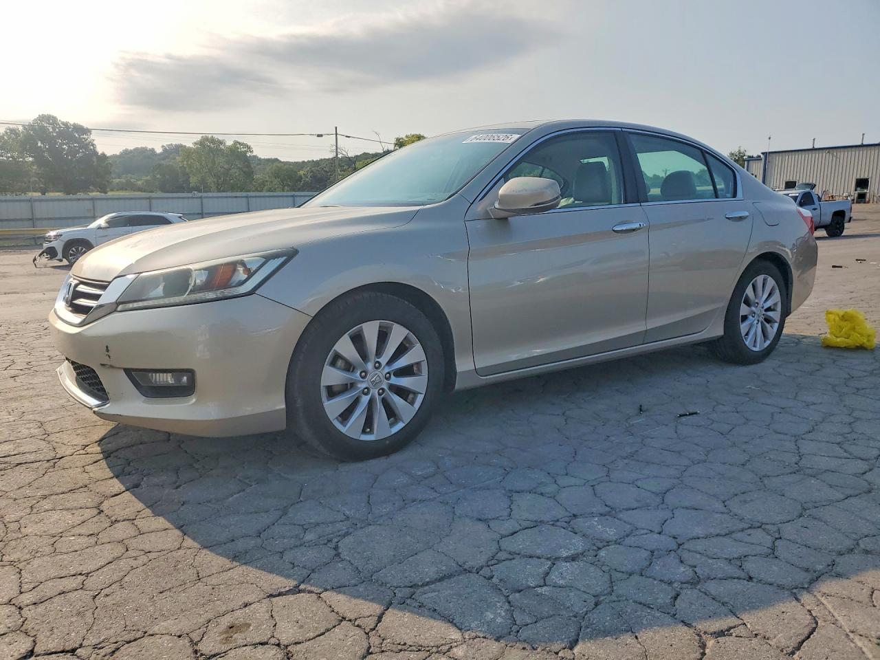 1HGCR2F79FA147280 · 2015 HONDA ACCORD