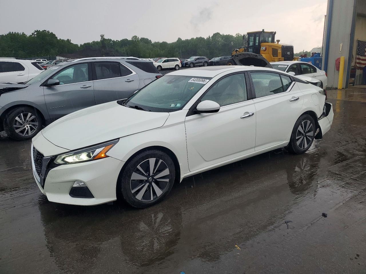1N4BL4DV1NN358625 · 2022 NISSAN ALTIMA