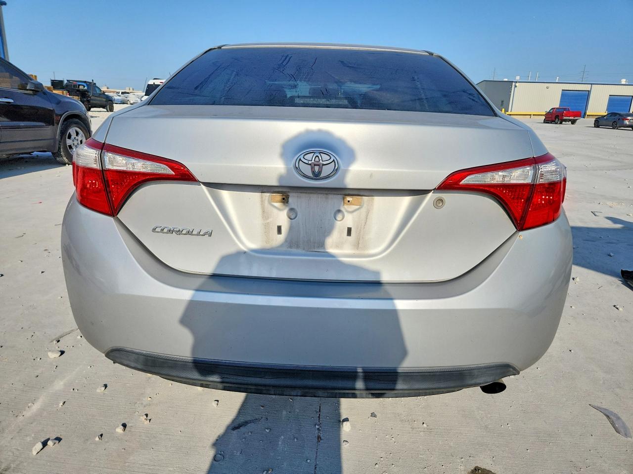 5YFBURHE6FP195909 · 2015 TOYOTA COROLLA · 6/12