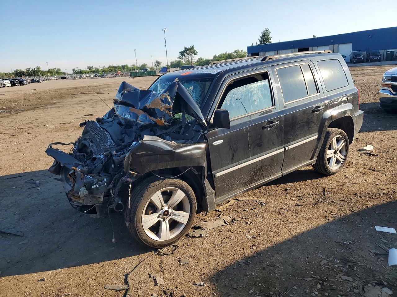 1J4NT1GB5AD666382 · 2010 JEEP PATRIOT
