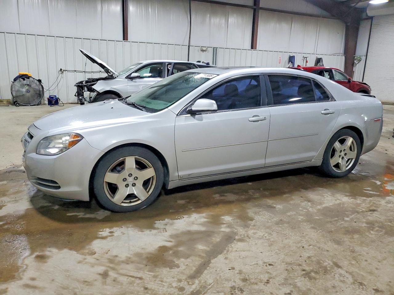 1G1ZJ57729F152188 · 2009 CHEVROLET MALIBU