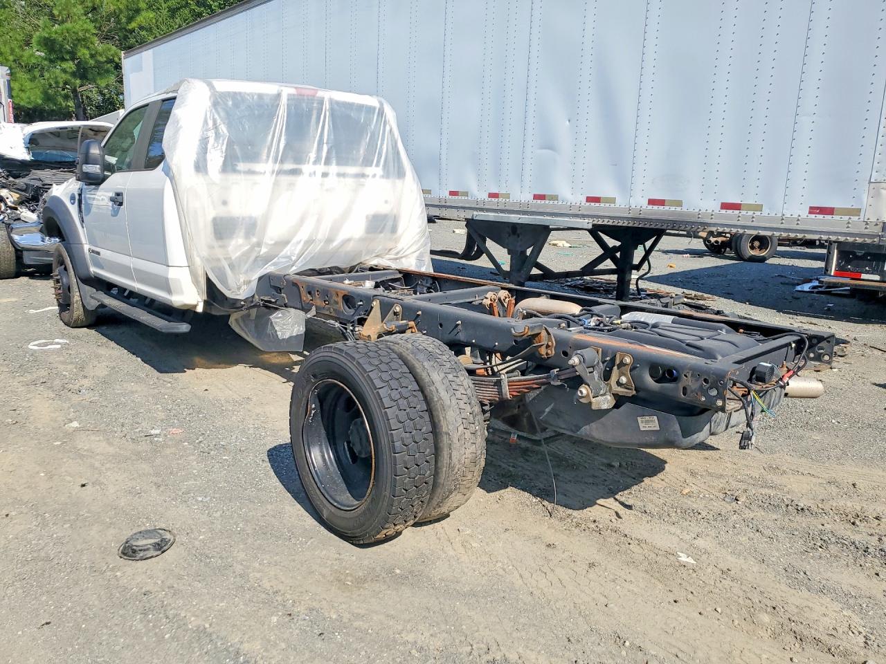 1FD0X5HTXJEC14582 · 2018 FORD F550 · 2/13