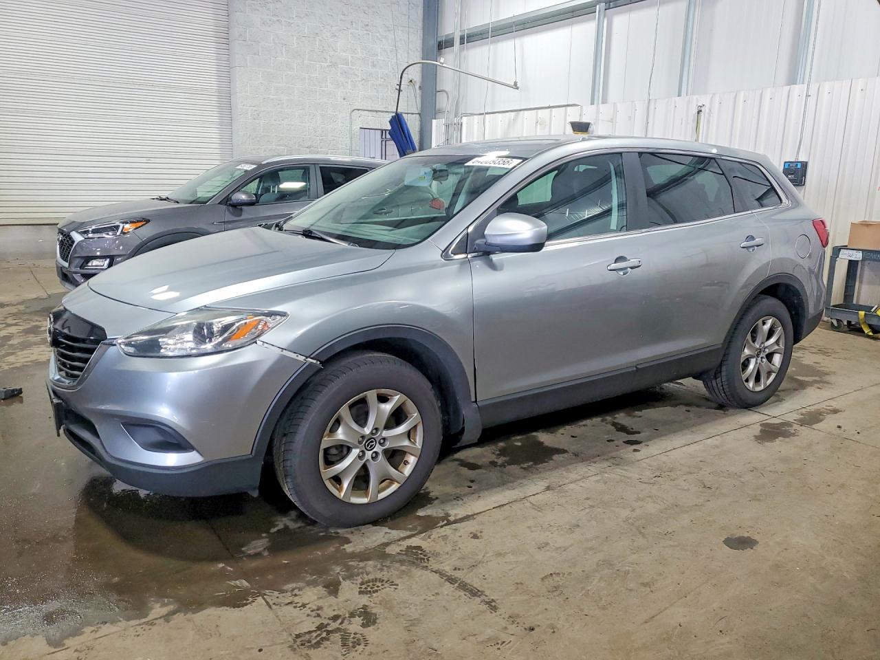 JM3TB3CA9E0445817 · 2014 MAZDA CX-9