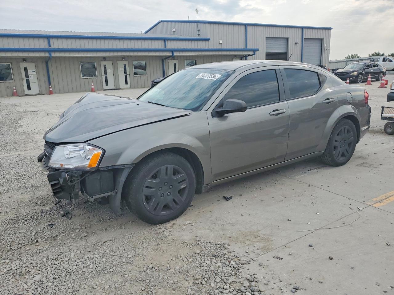 2013 DODGE AVENGER