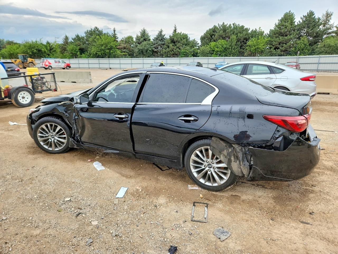 JN1EV7AP5KM513335 · 2019 INFINITI Q50 · 2/12