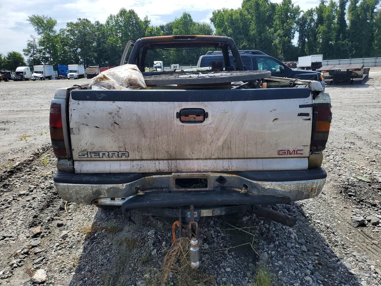 1GTHK24U36E157572 · 2006 GMC SIERRA · 6/12