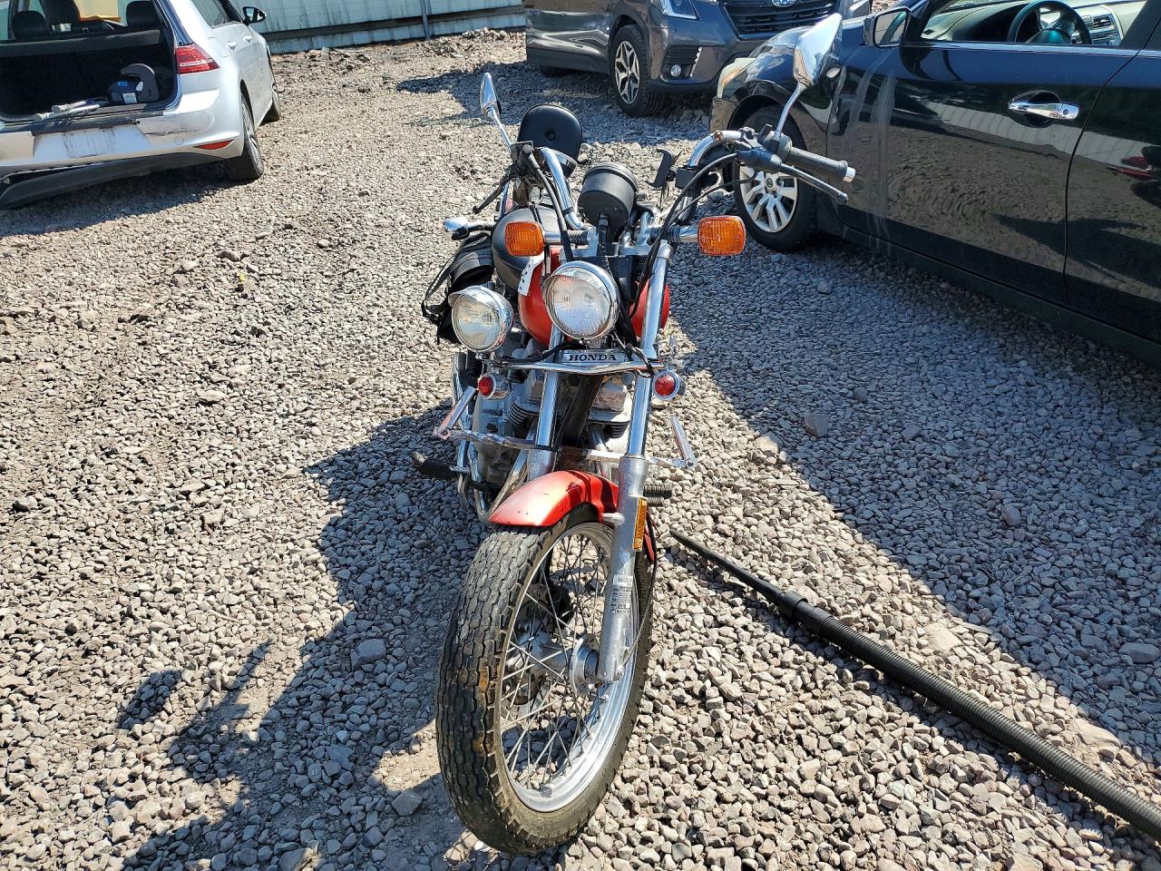 JH2MC1313FK002770 · 1985 HONDA CMX250 · 2/9