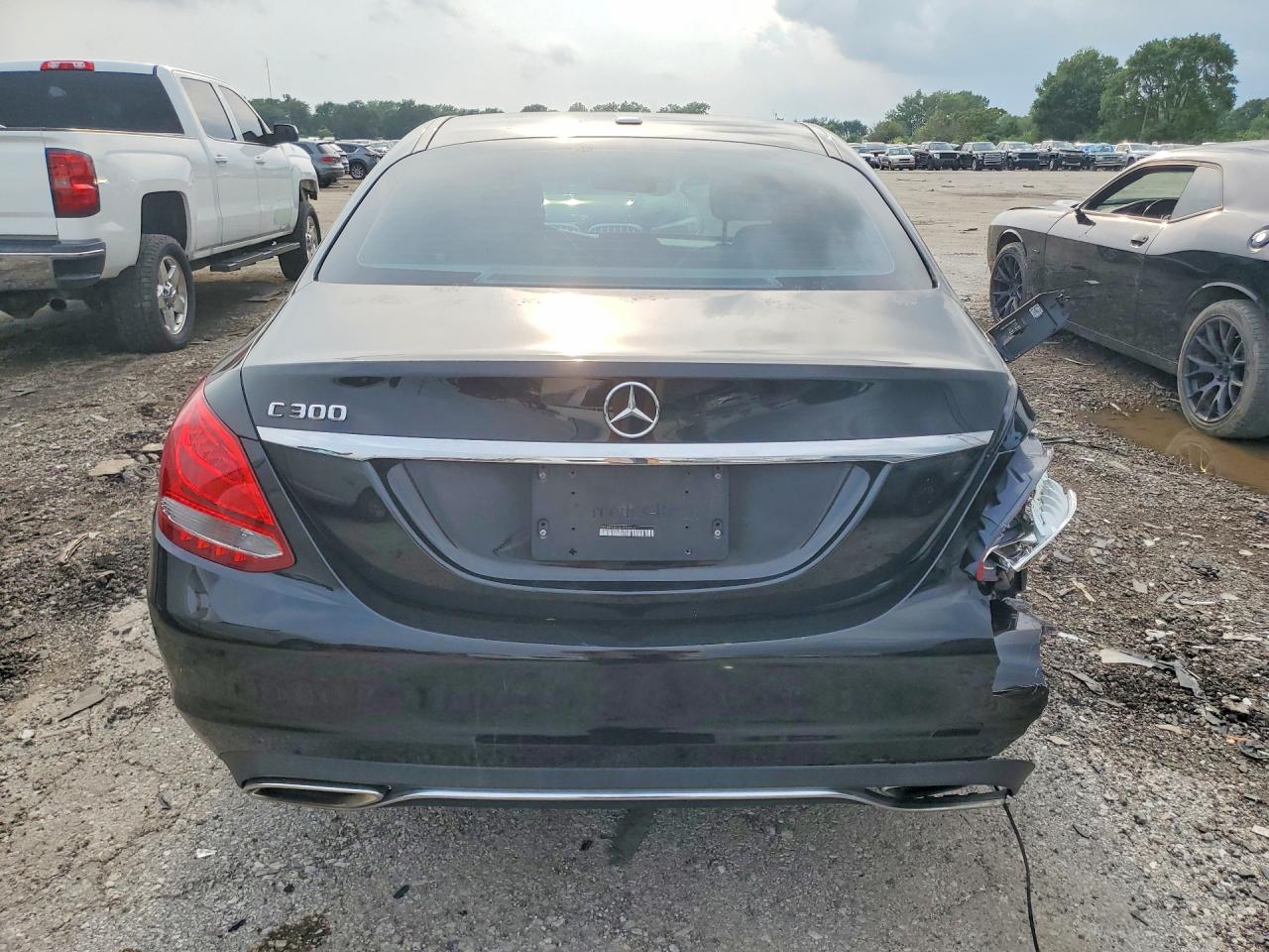 55SWF4JB3GU160433 · 2016 MERCEDES-BENZ C · 6/11