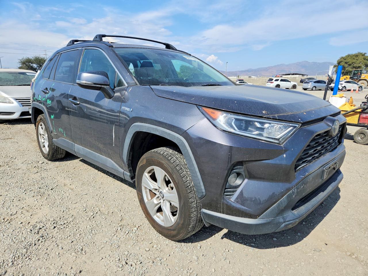2T3RWRFV0LW051513 · 2020 TOYOTA RAV4 HYBRID · 4/13