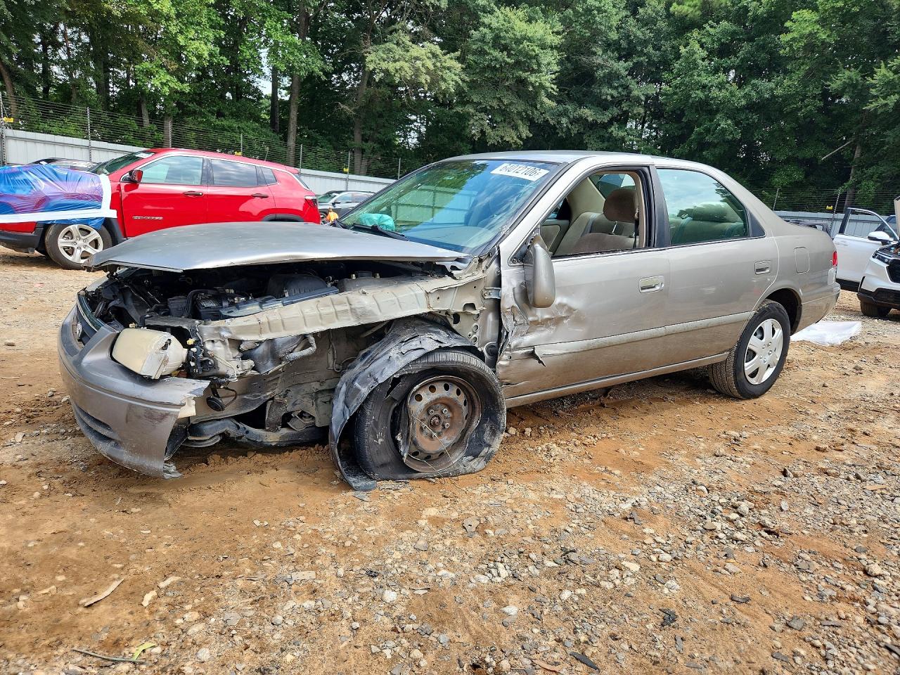 4T1BF22K6YU110200 · 2000 TOYOTA CAMRY
