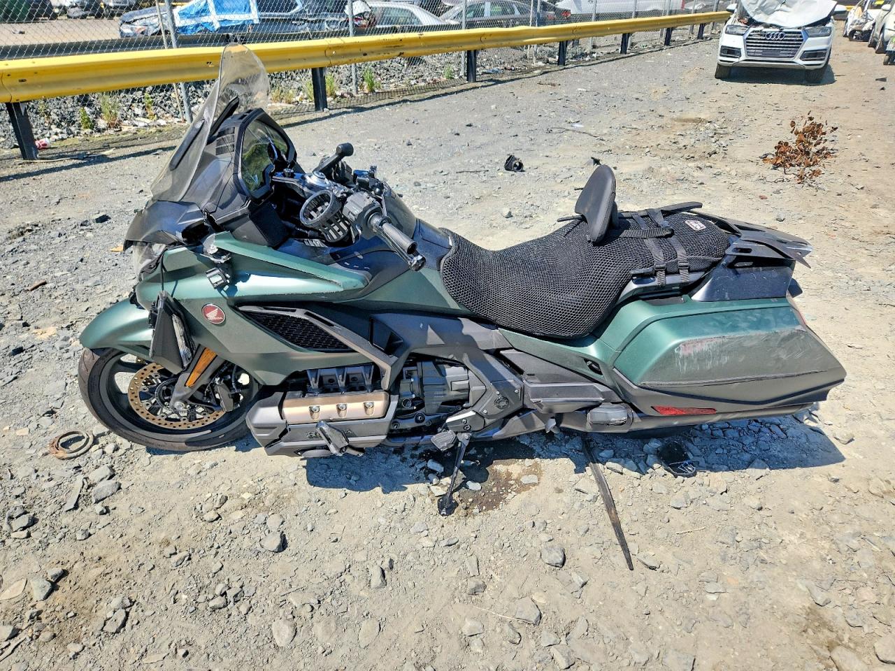 JH2SC7949RK600362 · 2024 HONDA GL1800 · 3/9