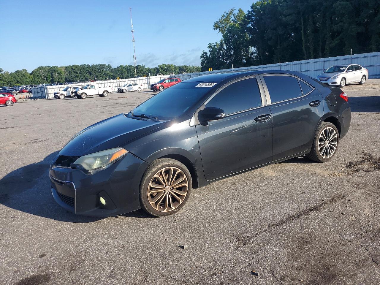 2015 TOYOTA COROLLA