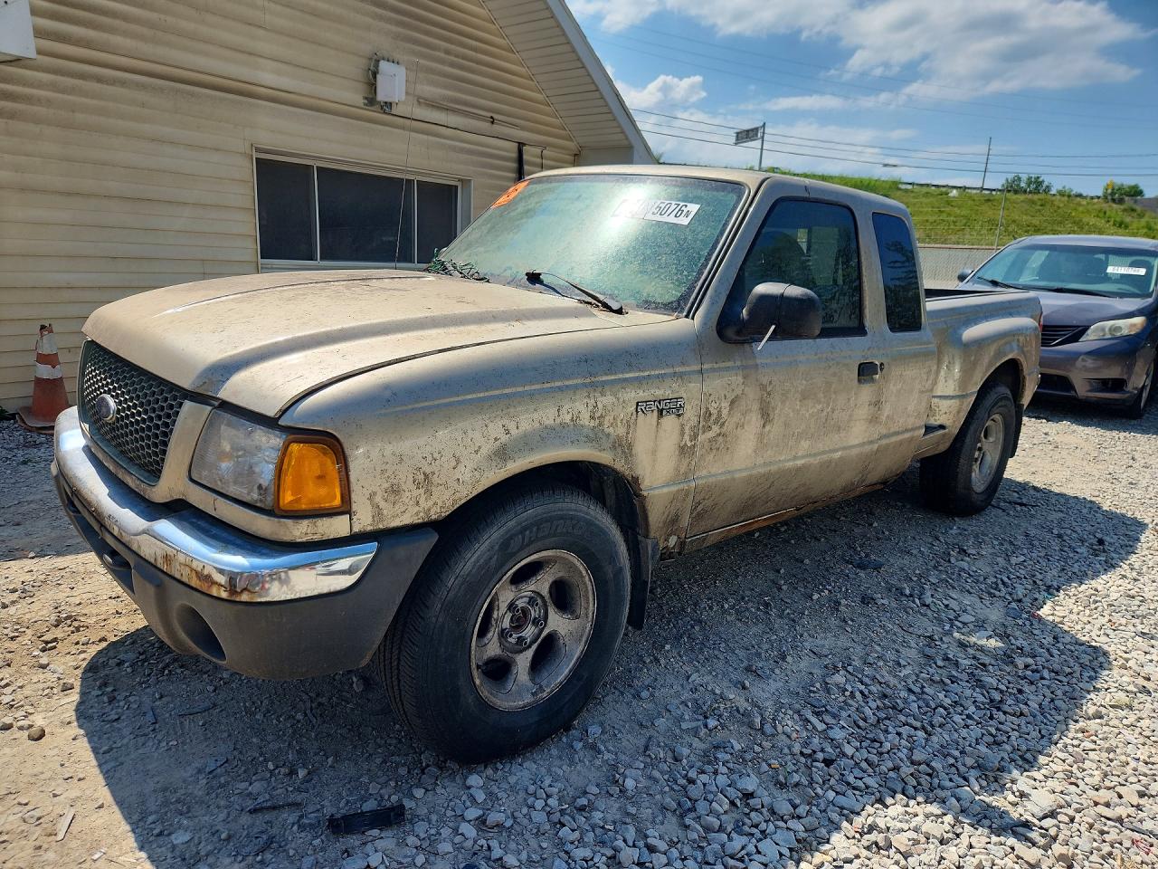 1FTZR45E12PB32851 · 2002 FORD RANGER